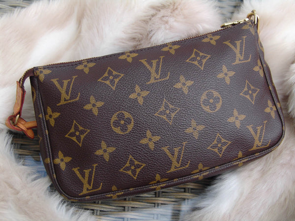 Louis Vuitton Monogram Pochette Accessoires