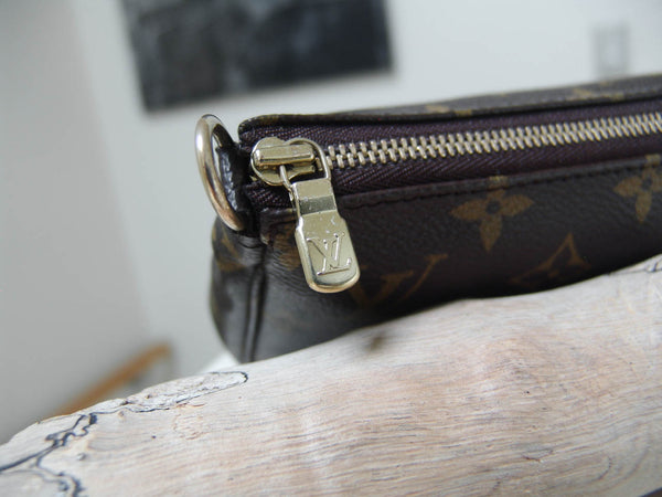 Louis Vuitton Monogram Pochette Accessoires