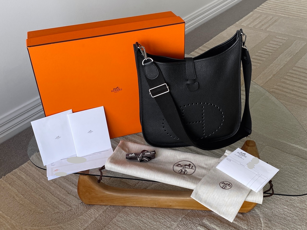 Hermès Noir Veau Taurillon Clémence Evelyne III GM