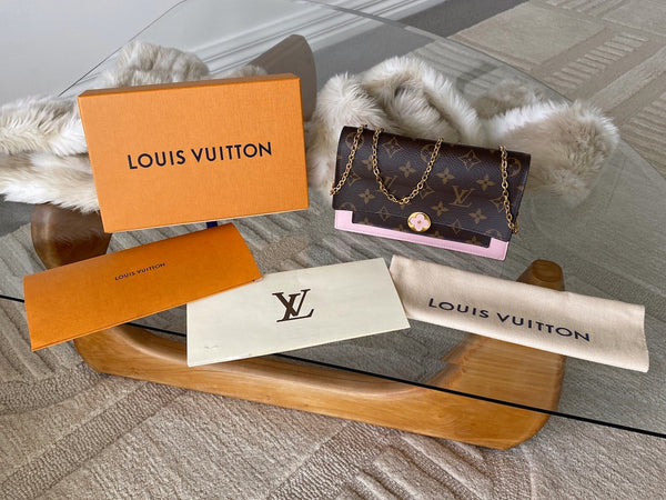 Louis Vuitton Monogram Rose Ballerine Flore Chain Wallet