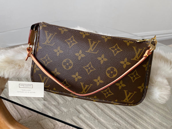 Louis Vuitton Monogram Pochette Accessoires