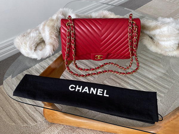 Chanel Red Chevron Lambskin Jumbo Ventes Privées Classic Double Flap AGHW