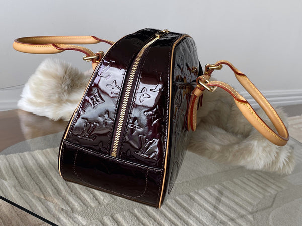 Louis Vuitton Amarante Vernis Summit Drive