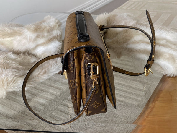Louis Vuitton Monogram Reverse Pochette Métis