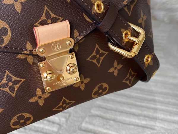 LOUIS VUITTON Bag | Monogram Pochette Métis