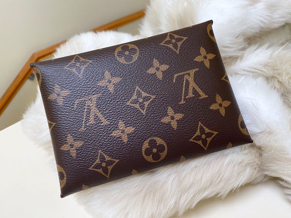 Louis Vuitton Monogram Pochette Kirigami MM | New