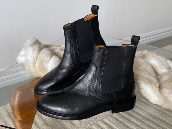 Isabel Marant Black Calf Leather Modern Chelsea Boots | NIB | Sz38