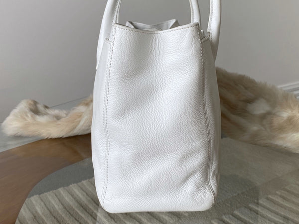 Chanel Pearl White Grained Calfskin Large Cerf Tote
