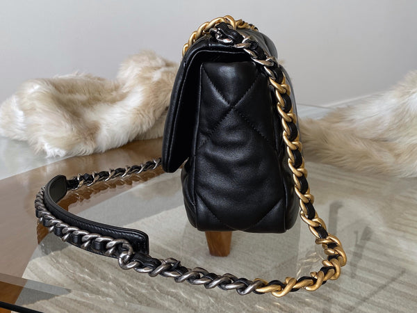 Chanel Black Shiny Lambskin Medium 19 Handbag