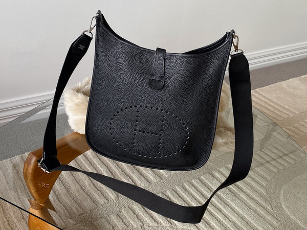 Hermès Noir Veau Taurillon Clémence Evelyne III GM