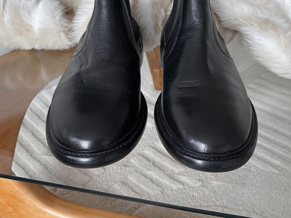 Isabel Marant Black Calf Leather Modern Chelsea Boots | NIB | Sz38