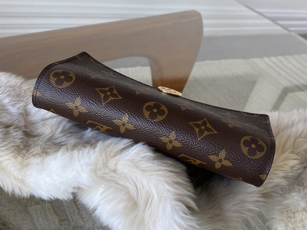 Louis Vuitton Monogram Rose Ballerine Flore Chain Wallet