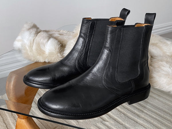 Isabel Marant Black Calf Leather Modern Chelsea Boots | NIB | Sz38