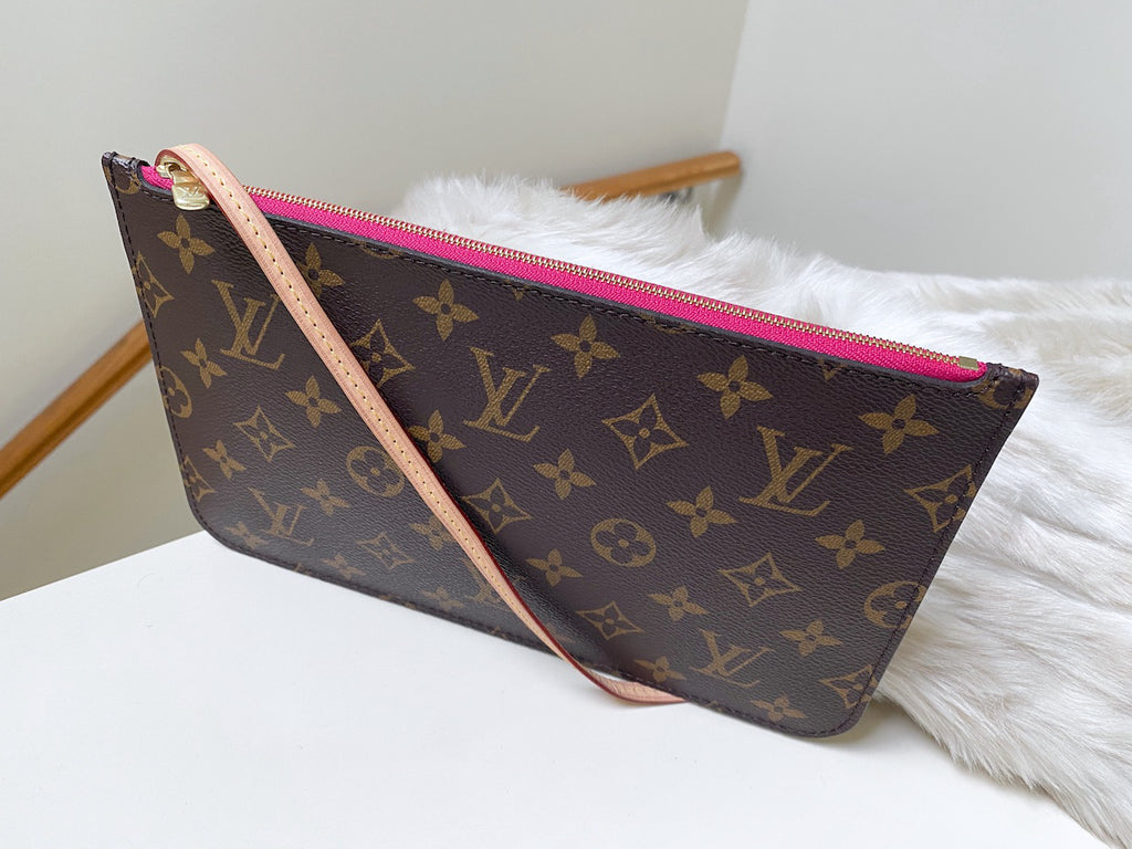 Louis Vuitton Neverfull Monogram Pouch Pochette With Pivone - A