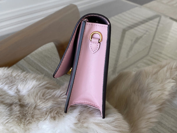 Louis Vuitton Monogram Rose Ballerine Flore Chain Wallet