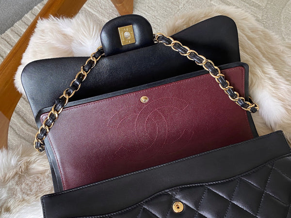 Chanel Black Lambskin Jumbo Classic Double Flap GHW