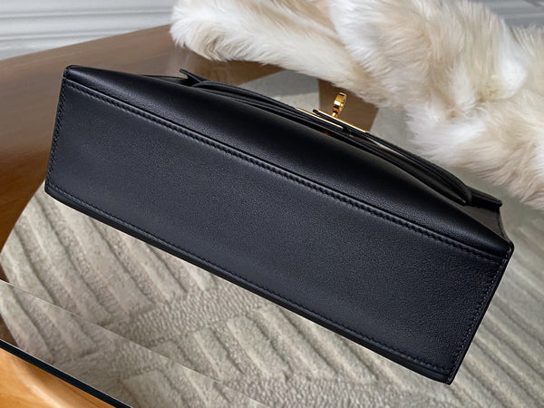 Hermès Noir Swift Kelly Pochette GHW