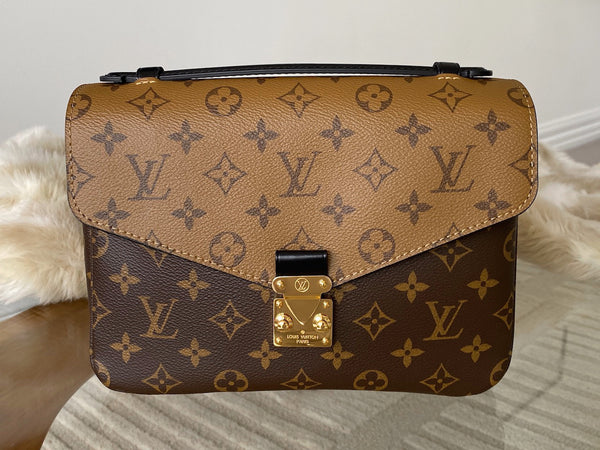 Louis Vuitton Monogram Reverse Pochette Métis