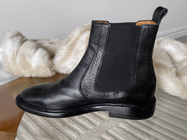 Isabel Marant Black Calf Leather Modern Chelsea Boots | NIB | Sz38