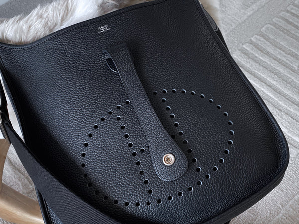 Hermès Noir Veau Taurillon Clémence Evelyne III GM