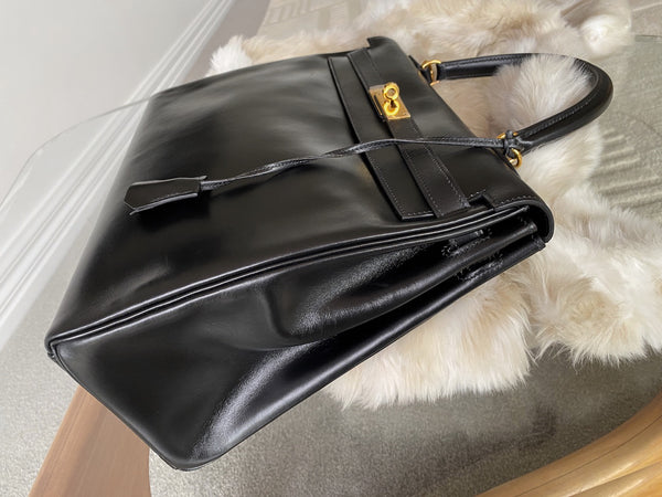 Hermès Noir Box Kelly 35 GHW