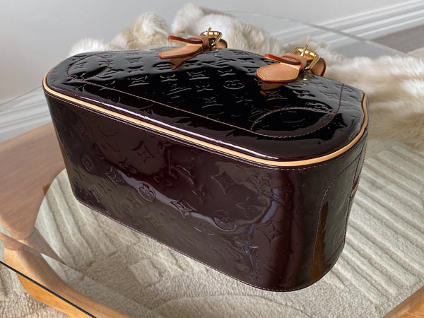 Louis Vuitton Amarante Vernis Summit Drive