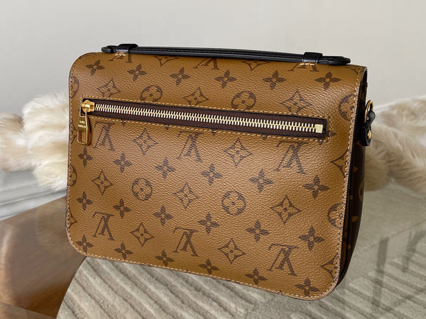 Louis Vuitton Monogram Reverse Pochette Métis