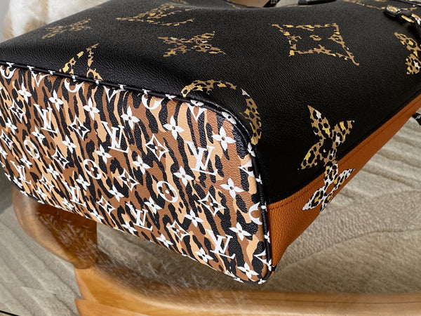 Louis Vuitton LE Monogram Giant Black Jungle Neverfull MM