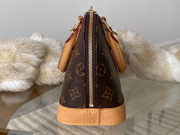 Louis Vuitton Monogram Alma BB