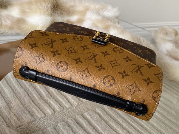 Louis Vuitton Monogram Reverse Pochette Métis