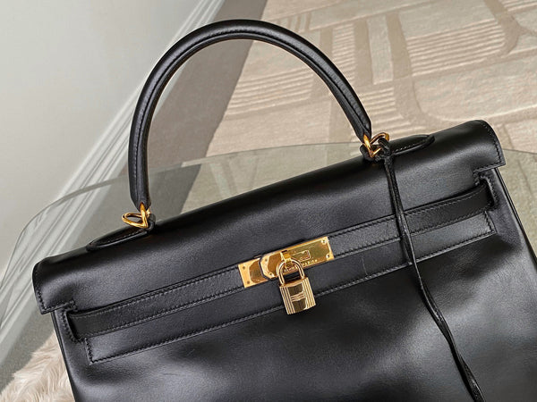 Hermès Noir Box Kelly 35 GHW