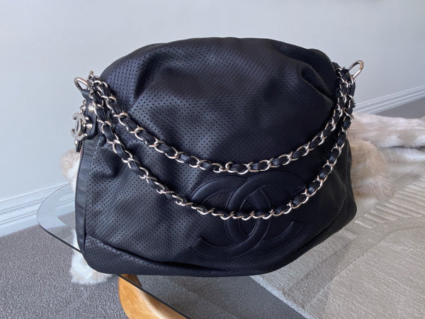 Chanel Navy Lambskin Baseball Spirit Ligne Hobo