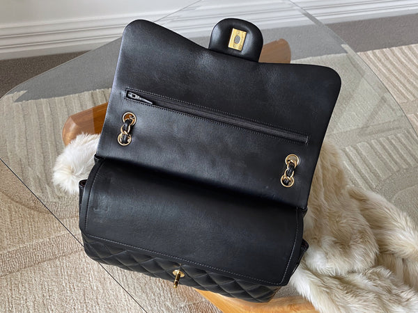 Chanel Black Lambskin Jumbo Classic Double Flap GHW