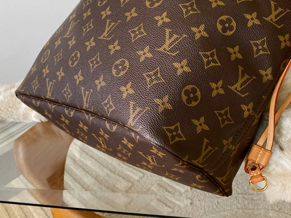 LOUIS VUITTON Bag | Monogram Beige Neverfull MM