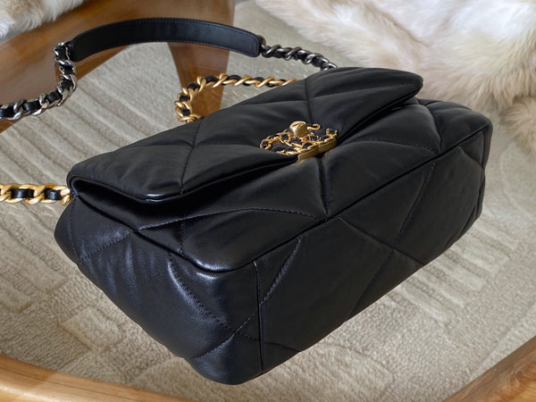 Chanel Black Shiny Lambskin Medium 19 Handbag