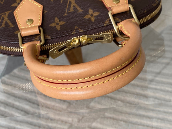 Louis Vuitton Monogram Alma BB