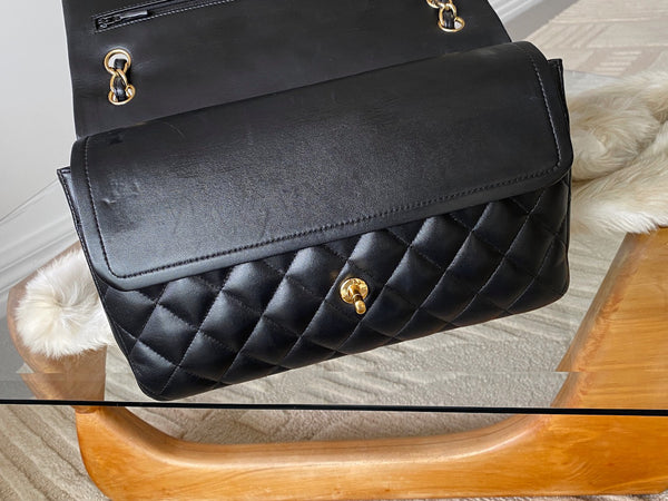Chanel Black Lambskin Jumbo Classic Double Flap GHW