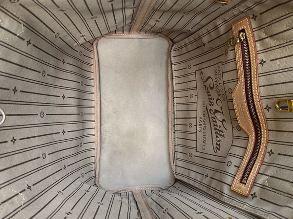 LOUIS VUITTON Bag | Monogram Beige Neverfull MM