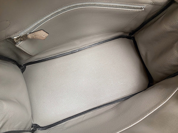 Hermès Mousse Ostrich Birkin 30 PHW