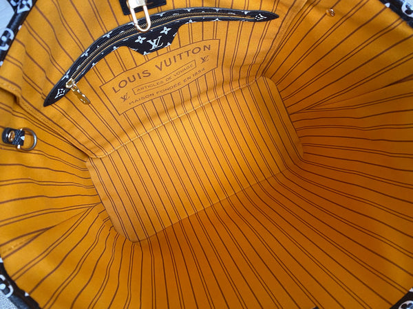 Louis Vuitton LE Monogram Giant Black Jungle Neverfull MM