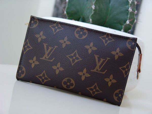 Louis Vuitton Monogram Mini Pochette