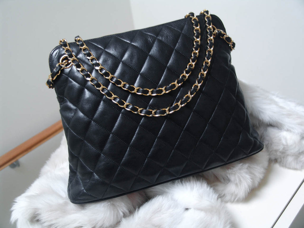 Chanel Black Lambskin Quilted Chain Zipper Tote