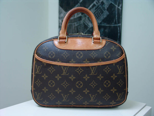 Louis Vuitton Monogram Trouville Beauty Case