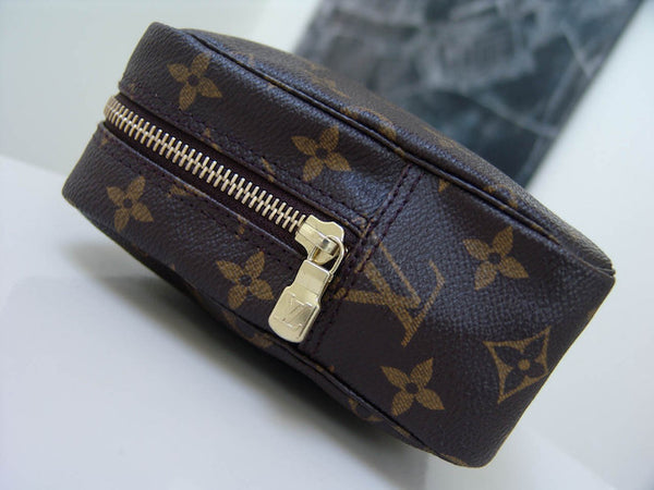 Louis Vuitton Monogram Trousse Toilette 23