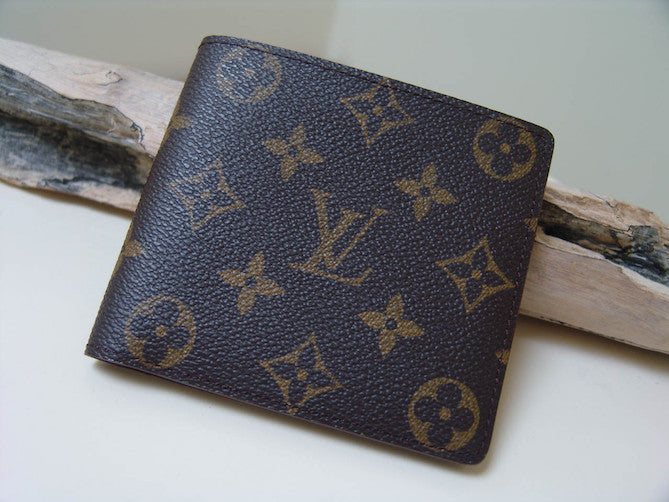 Louis Vuitton, Bags, Louis Vuitton Monogram Porte Billets Cartes Credit  Bifold Wallet