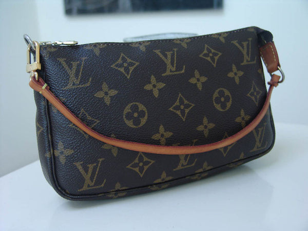 Louis Vuitton Monogram Pochette Accessoires