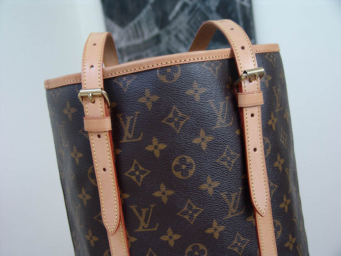 LOUIS VUITTON MONOGRAM BUCKET GM