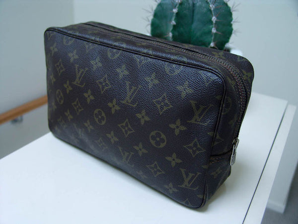 Louis Vuitton Monogram Trousse Toilette 28