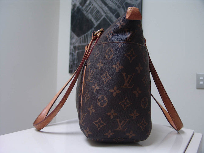 Louis Vuitton, Bags, Beautiful Authentic Louis Vuitton Monogram Totally Pm  Shoulder Bag