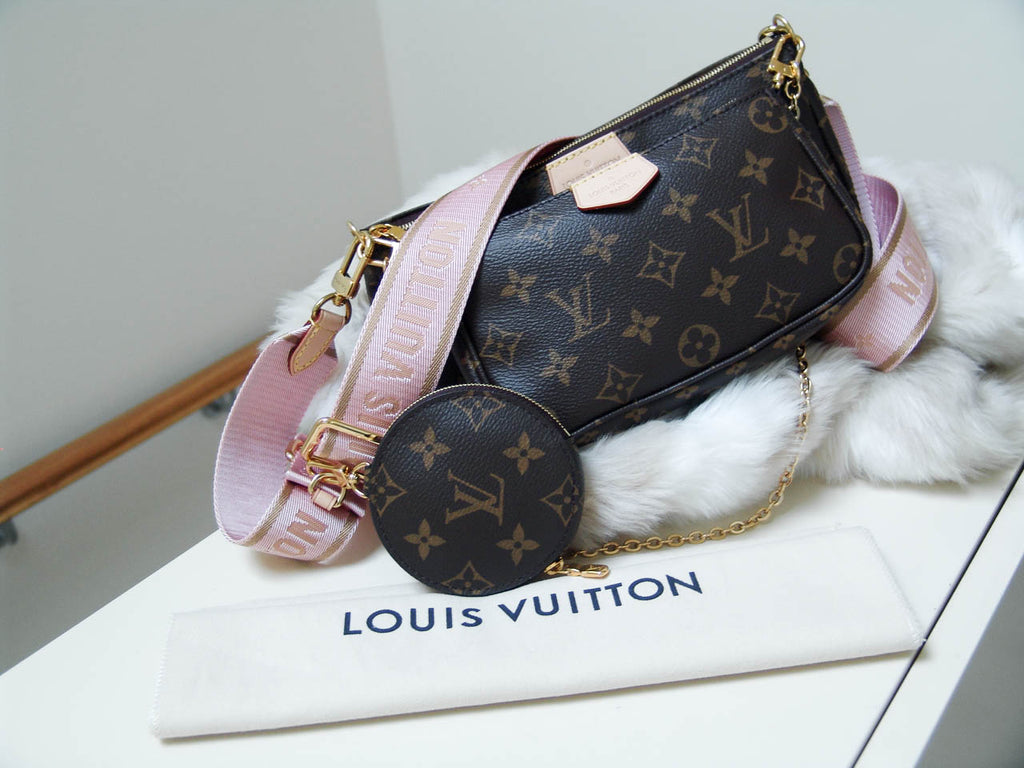 Louis Vuitton - Authenticated Pochette Accessoire Handbag - Leather Beige Plain for Women, Very Good Condition